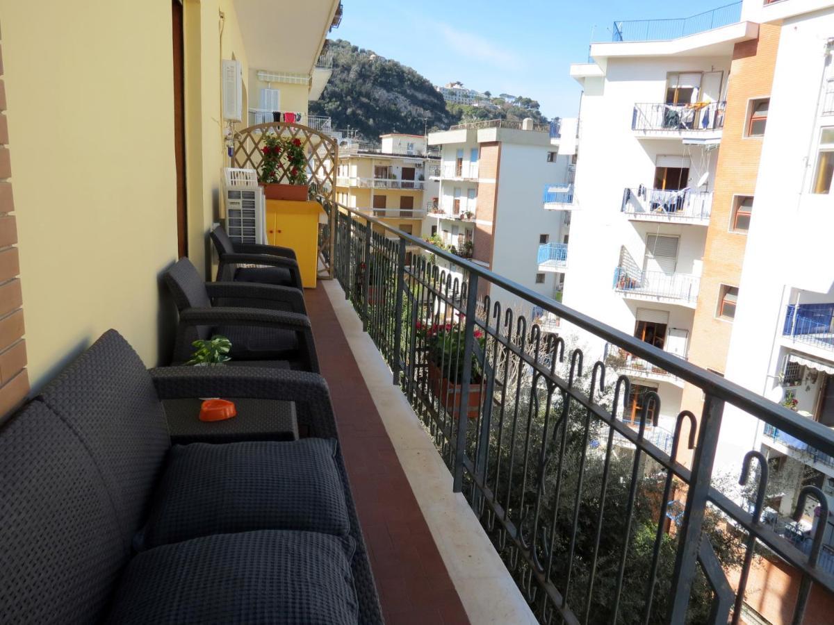 Syrene Apartment Sorrento Eksteriør bilde